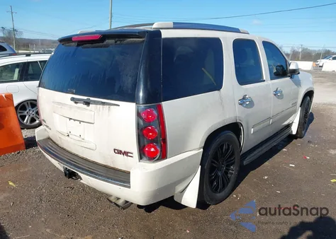 2011 GMC Yukon Denali z USA, uszkodzony, nr VIN 1GKS2EEF1BR141661
